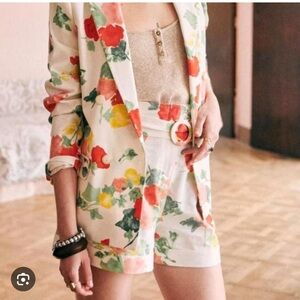 Sezane Romeo floral print shorts size 34 NWT